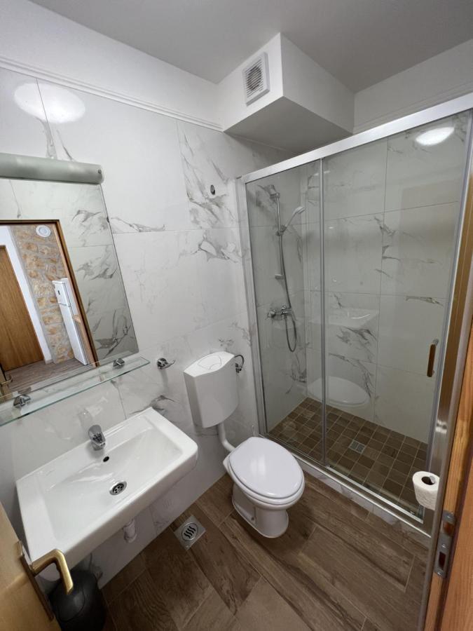 Apartmani Palme Фунтана Екстер'єр фото