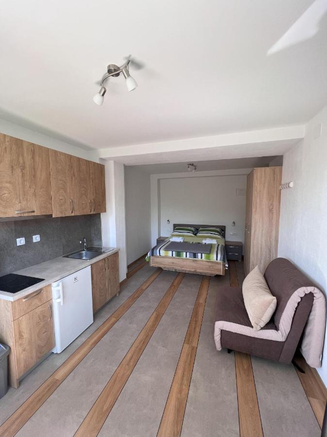 Apartmani Palme Фунтана Екстер'єр фото
