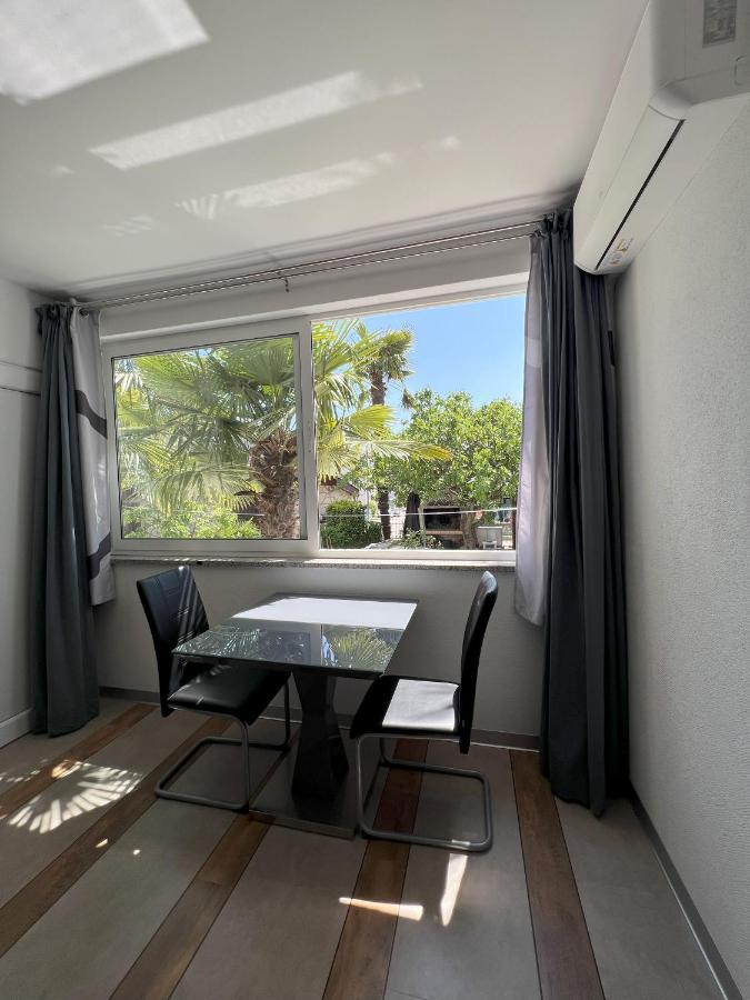 Apartmani Palme Фунтана Екстер'єр фото