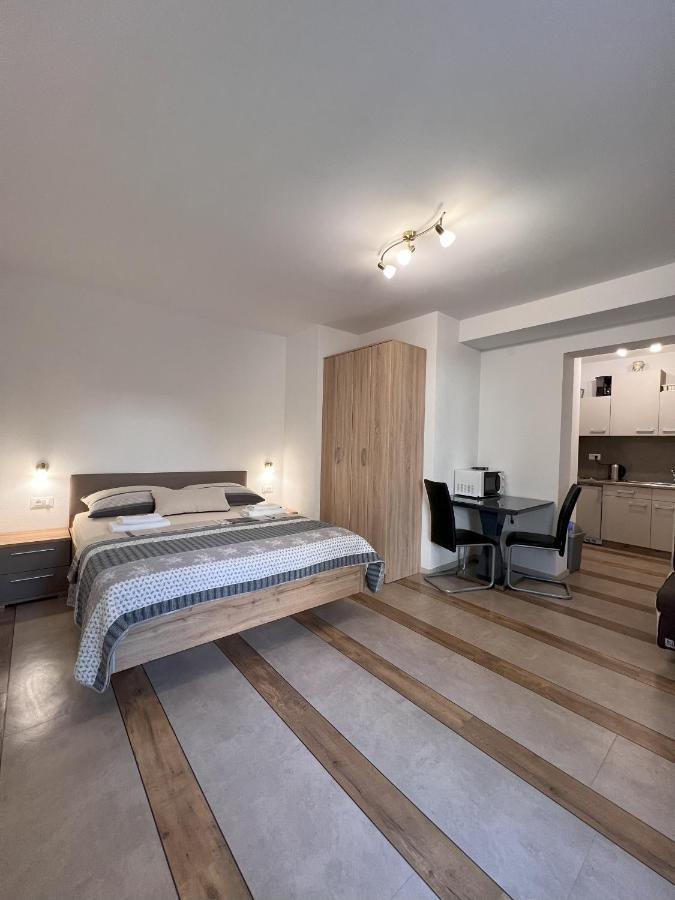 Apartmani Palme Фунтана Екстер'єр фото
