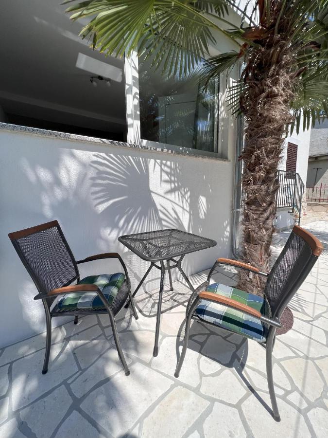 Apartmani Palme Фунтана Екстер'єр фото